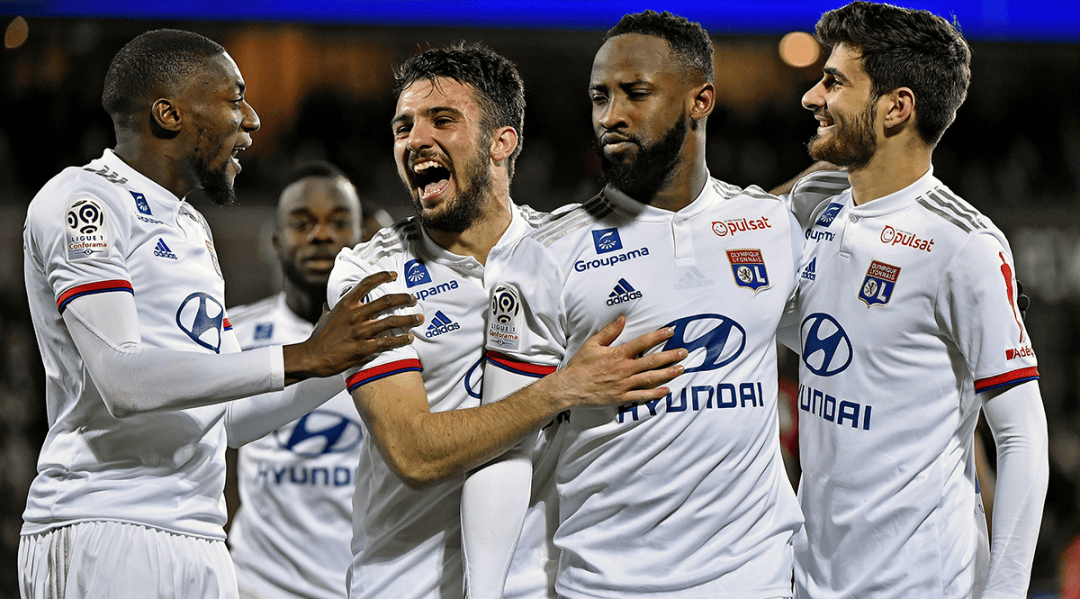 虽然此球的 虽然此球的