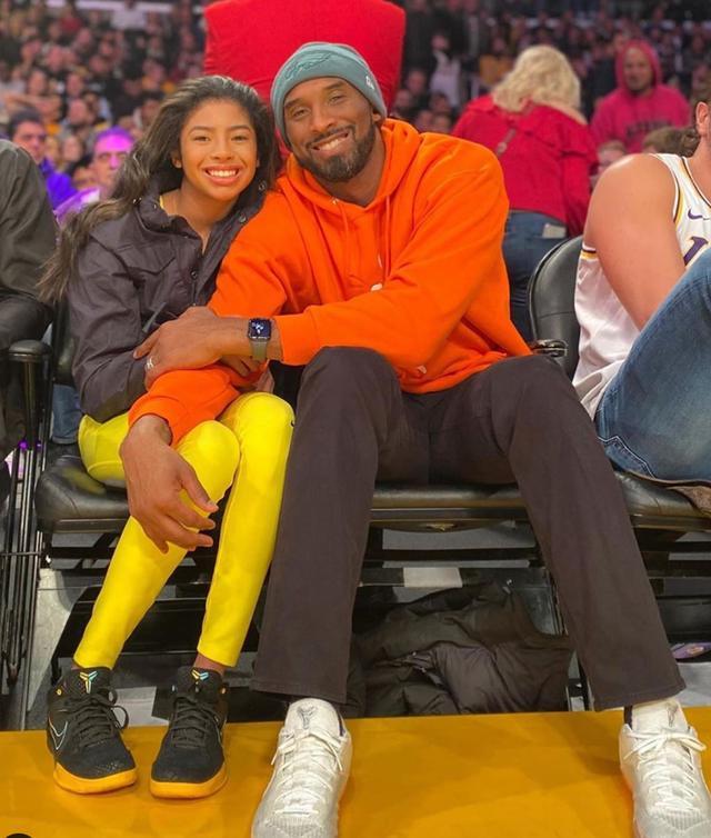 与稳健且数 与稳健且数